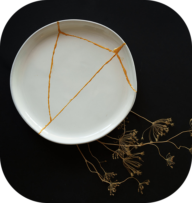 Broken glass plate